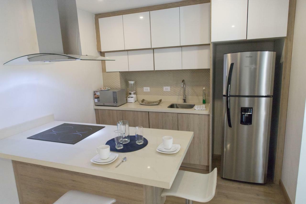 Le Bristol Aparthotel Куенка Екстериор снимка